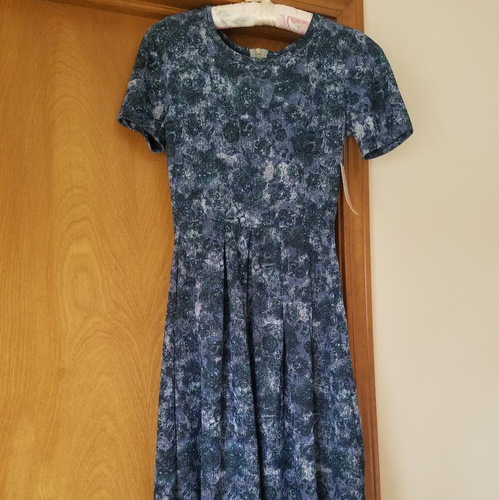 Lularoe Amelia Blue Mottled Sz XS NWT